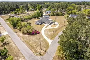 3402 7 Mountain Dr, Fayetteville, NC 28306 - Photo 4