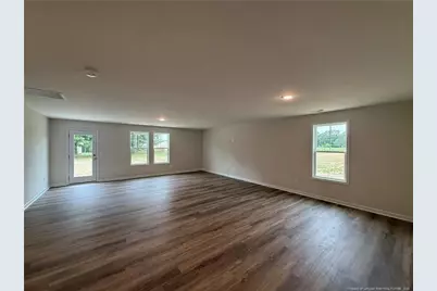 124 Baxley Drive, Dunn, NC 28334 - Photo 2