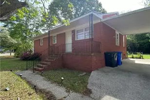 5319 Williamsburgh Dr, Fayetteville, NC 28304 - Photo 2