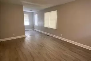 5319 Williamsburgh Dr, Fayetteville, NC 28304 - Photo 6