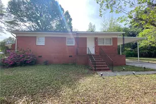 5319 Williamsburgh Dr, Fayetteville, NC 28304 - Photo 1