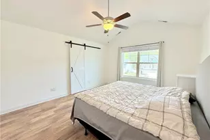 100 Blue Bay Ln, Cameron, NC 28326 - Photo 16