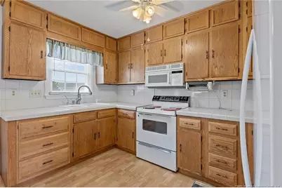 4709 Quaker Court, Hope Mills, NC 28348 - Photo 12