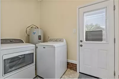 4709 Quaker Court, Hope Mills, NC 28348 - Photo 14