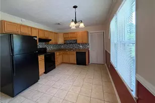 147 Brocton Dr, Fayetteville, NC 28303 - Photo 4