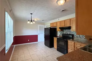 147 Brocton Dr, Fayetteville, NC 28303 - Photo 6