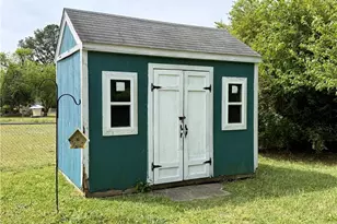 147 Brocton Dr, Fayetteville, NC 28303 - Photo 18