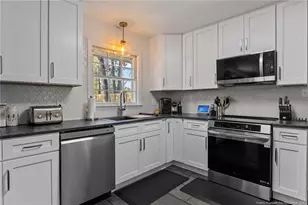 2125 Forest Hills Dr, Fayetteville, NC 28303 - Photo 22