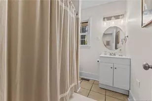 2125 Forest Hills Dr, Fayetteville, NC 28303 - Photo 16