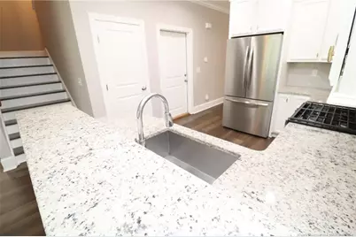 2824 Plumfield Place, Raleigh, NC 27607 - Photo 8