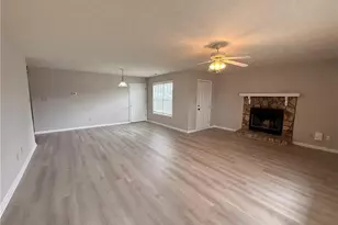 105 Yasmine Dr, Raeford, NC 28376 - Photo 2