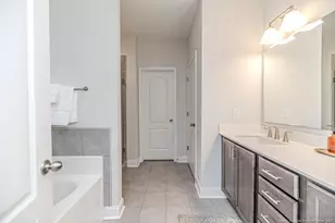 104 Foothill Ct, Sanford, NC 27330 - Photo 28