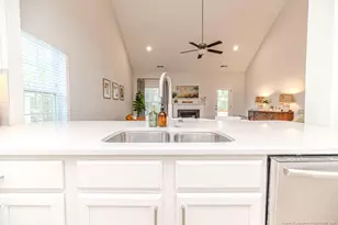 104 Foothill Ct, Sanford, NC 27330 - Photo 18