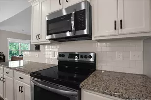 3721 Glencourse Wy, Fayetteville, NC 28311 - Photo 14