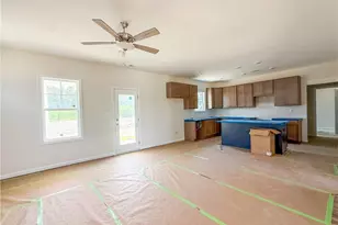 175 Ashley Hts Dr Lot 42, Aberdeen, NC 28315 - Photo 4