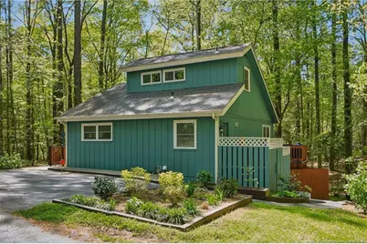 416 Harbor Trace W, Sanford, NC 27332 - Photo 2