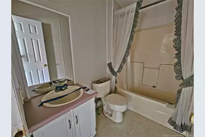 608 Old Whiteville Road, Lumberton, NC 28358 - Photo 14