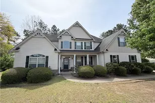 97 Skycroft Dr, Sanford, NC 27332 - Photo 2
