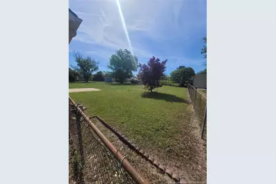 843 Bedrock Drive, Fayetteville, NC 28303 - Photo 2