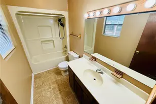 210 Tiverton St, Fayetteville, NC 28314 - Photo 10