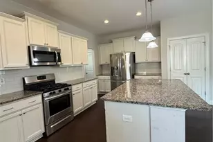 60 Wildlife Bridge Ct, Spring Lake, NC 28390 - Photo 10