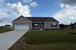 44 Teepee Dr, Lillington, NC 27546 - Photo 1