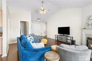 122 Jefferson Dr, Raeford, NC 28376 - Photo 10