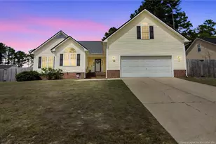 122 Jefferson Dr, Raeford, NC 28376 - Photo 1
