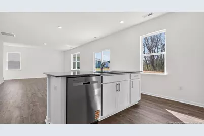 411 Hartfield Avenue, Raeford, NC 28376 - Photo 6