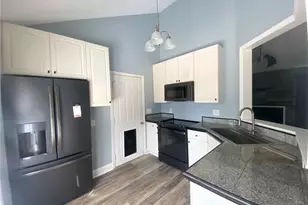 5715 Walkabout Rd, Hope Mills, NC 28348 - Photo 4