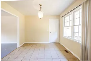 1113 Oakstone Dr, Fayetteville, NC 28314 - Photo 8