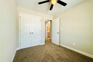 8109 King Rd, Fayetteville, NC 28306 - Photo 12