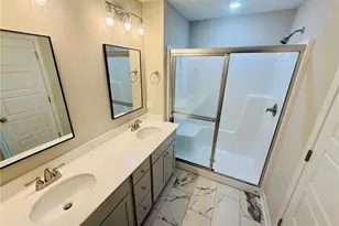 8109 King Rd, Fayetteville, NC 28306 - Photo 10