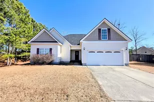 366 Carolina Oaks Cir, Linden, NC 28356 - Photo 1