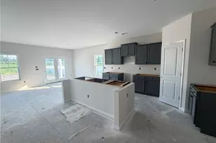 193 Seaford Ln, Aberdeen, NC 28315 - Photo 2