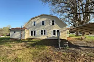 275 Hiddenite Church Rd, Hiddenite, NC 28636 - Photo 8