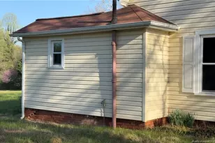 275 Hiddenite Church Rd, Hiddenite, NC 28636 - Photo 10