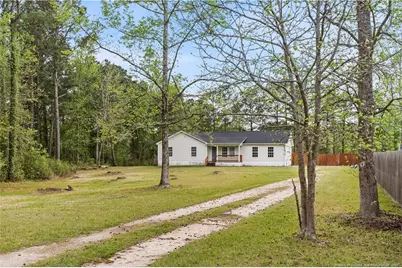 102 Barrington Court, Maple Hill, NC 28454 - Photo 4