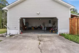 102 Barrington Ct, Maple Hill, NC 28454 - Photo 34