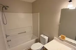 321 Abbottswood Dr, Fayetteville, NC 28314 - Photo 10