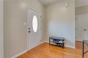 2237 Sir Michael Dr, Hope Mills, NC 28348 - Photo 4