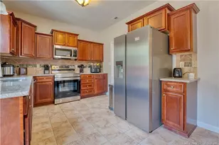 2237 Sir Michael Dr, Hope Mills, NC 28348 - Photo 6