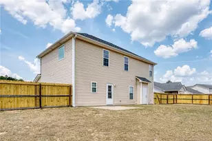 2237 Sir Michael Dr, Hope Mills, NC 28348 - Photo 36