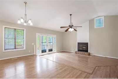 5939 Waters Edge Drive, Fayetteville, NC 28314 - Photo 8