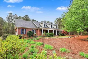 325 Burslem Ln, Cameron, NC 28326 - Photo 2