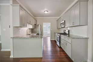 1541 Grassy Branch Dr, Fayetteville, NC 28304 - Photo 10
