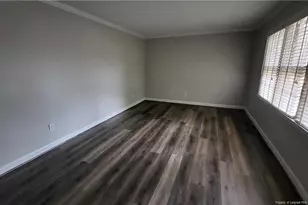 303 W 23rd St, Lumberton, NC 28358 - Photo 2