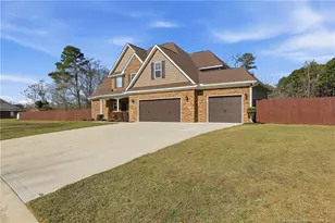 206 Leland Ln, Raeford, NC 28376 - Photo 2