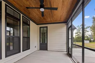 3729 Riverhill Dr, Fayetteville, NC 28306 - Photo 44