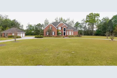 507 N Ingold Avenue, Garland, NC 28441 - Photo 1
